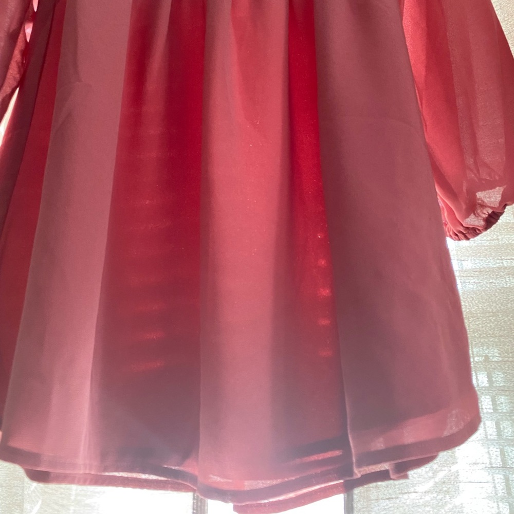 Like New Condition - barely used Forever 21 Womans Chiffon Smocked Mini Dress - Picture 13 of 16